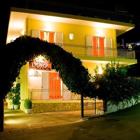 Villa Dora Tolón Extérieur photo